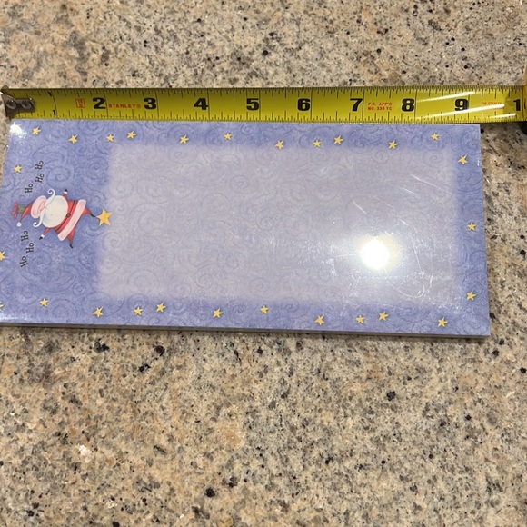 Santa Clause Magnetic Note Pad - Picture 5 of 6